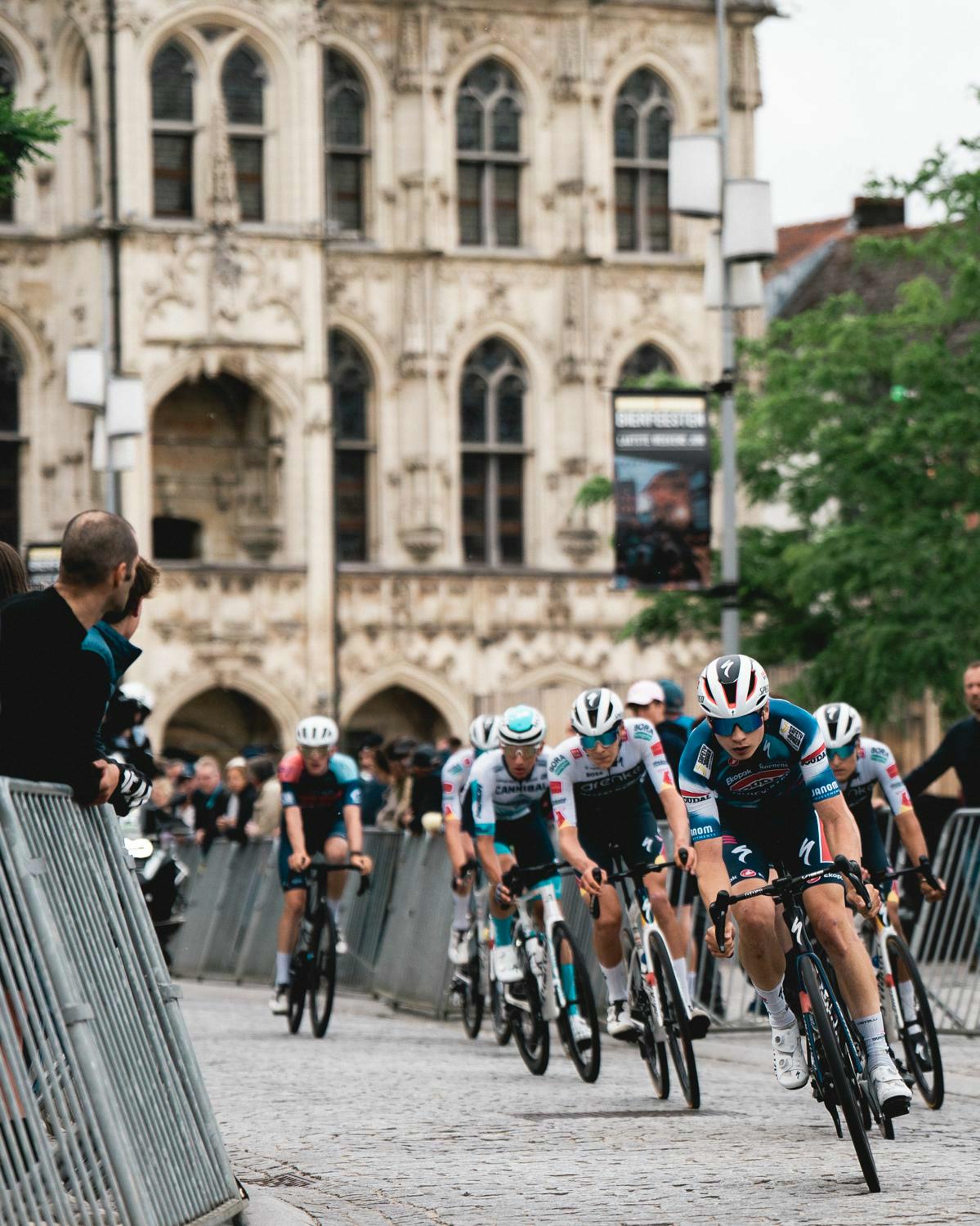 Follow the Tour of Flanders Youth Day live via Proximus Pickx